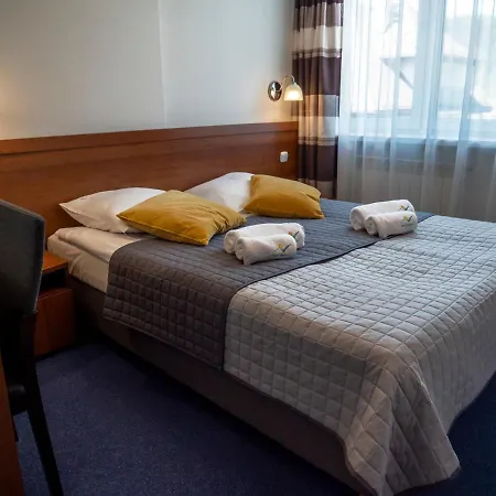 Resort Kolejarz Natura Tour 3*