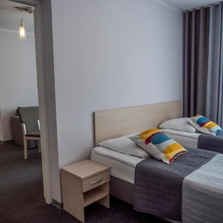 Resort Kolejarz Natura Tour 3*