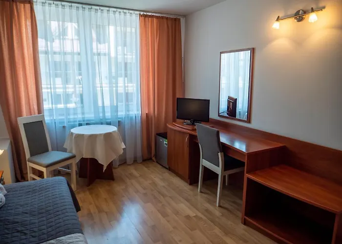 Resort Kolejarz Natura Tour 3*