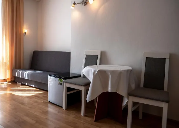 Kolejarz Natura Tour 3*